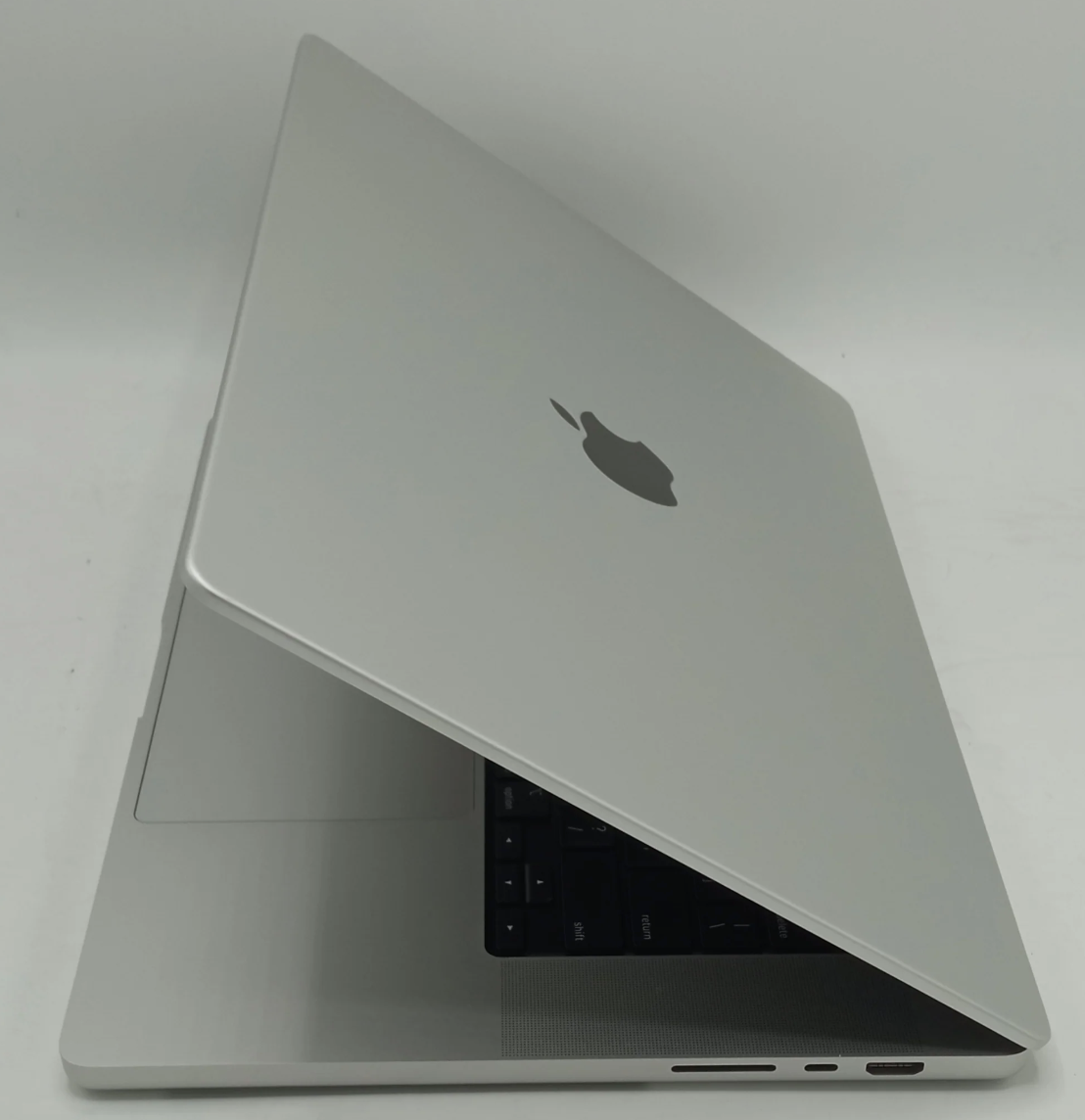 MacBook
