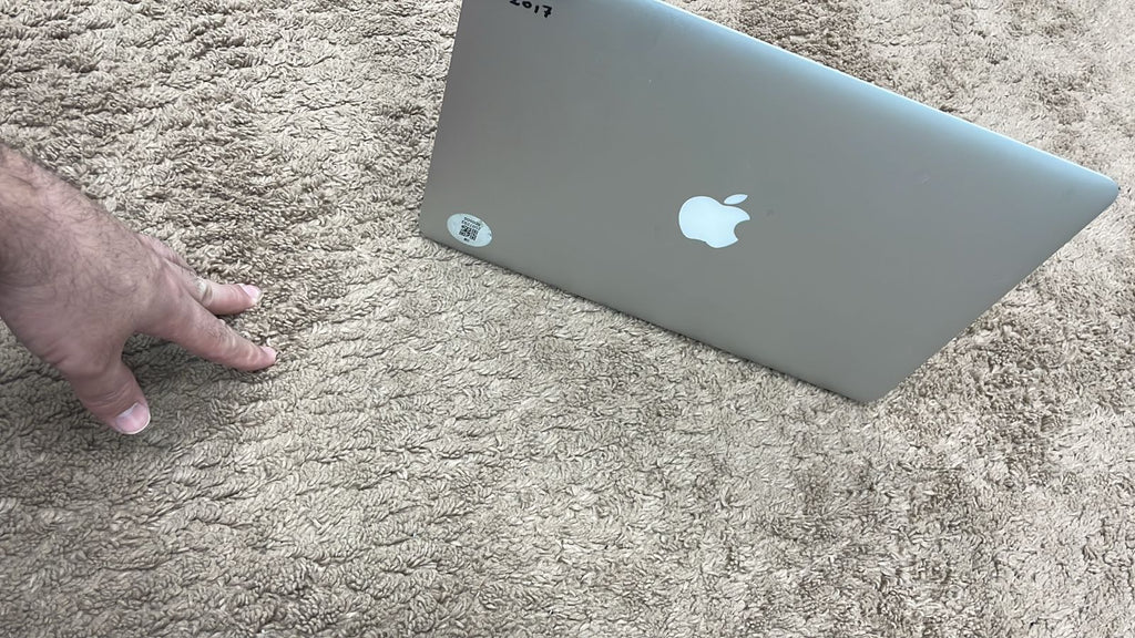 MacBook Air 2017 Model Core i5 8GB 128 GB with charger and bag