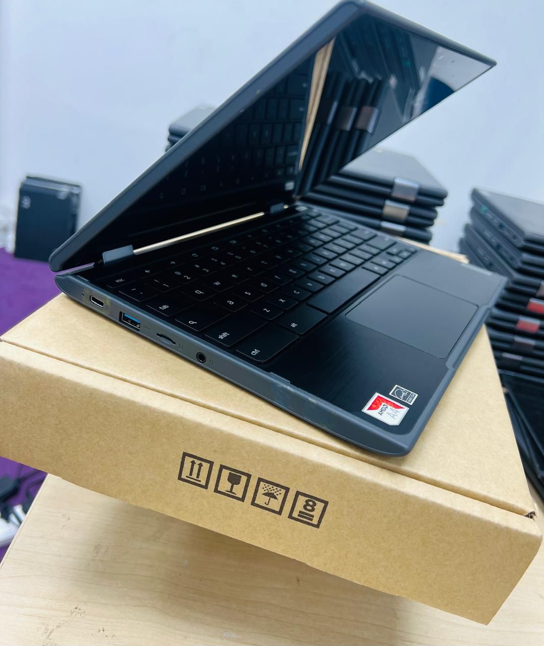 Offer Lenovo Chromebook 300e x360 Touch